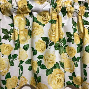 Handmade Yellow Rose on White Cotton Valance, 42 x 15 inches